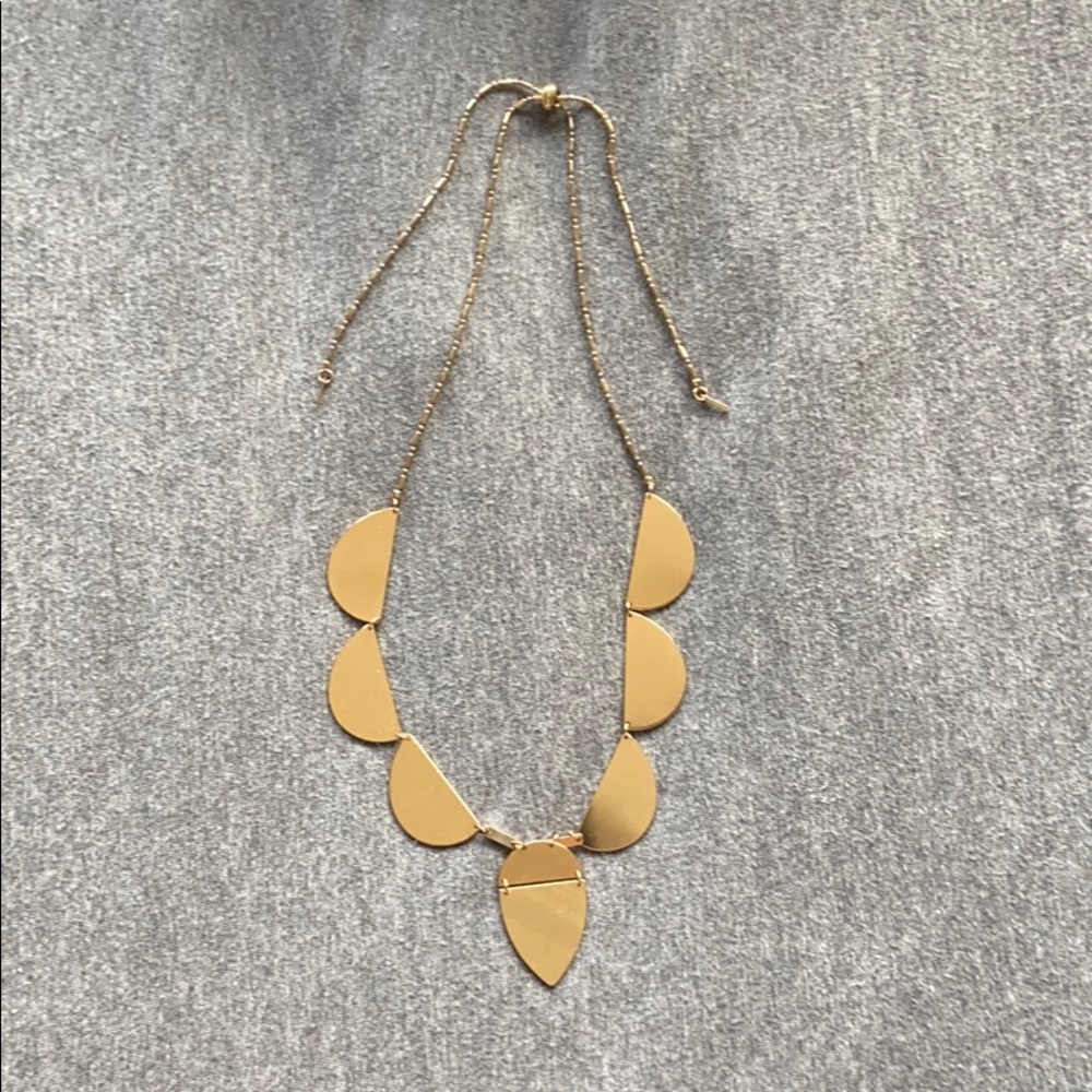 Statement necklace